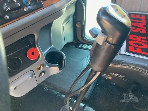 2007 PETERBILT 379 - 8